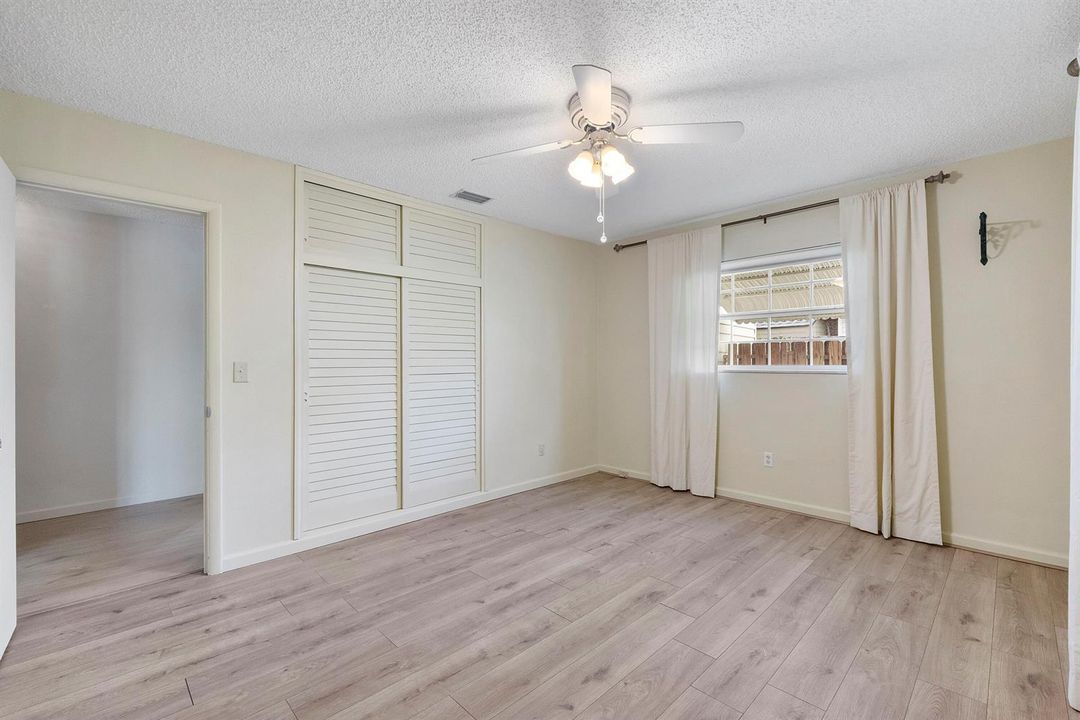 1101 Ne 35th St_017