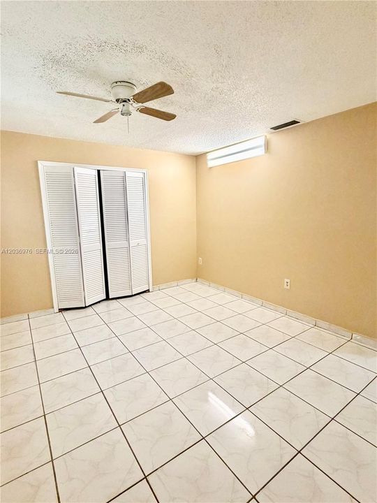 В аренду: $2,850 (3 спален, 2 ванн, 1176 Квадратных фут)