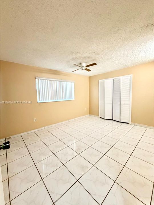 В аренду: $2,850 (3 спален, 2 ванн, 1176 Квадратных фут)