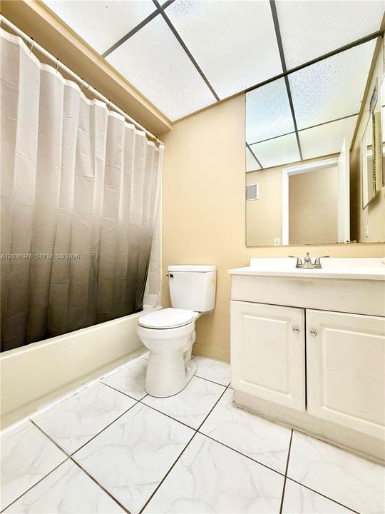 В аренду: $2,850 (3 спален, 2 ванн, 1176 Квадратных фут)