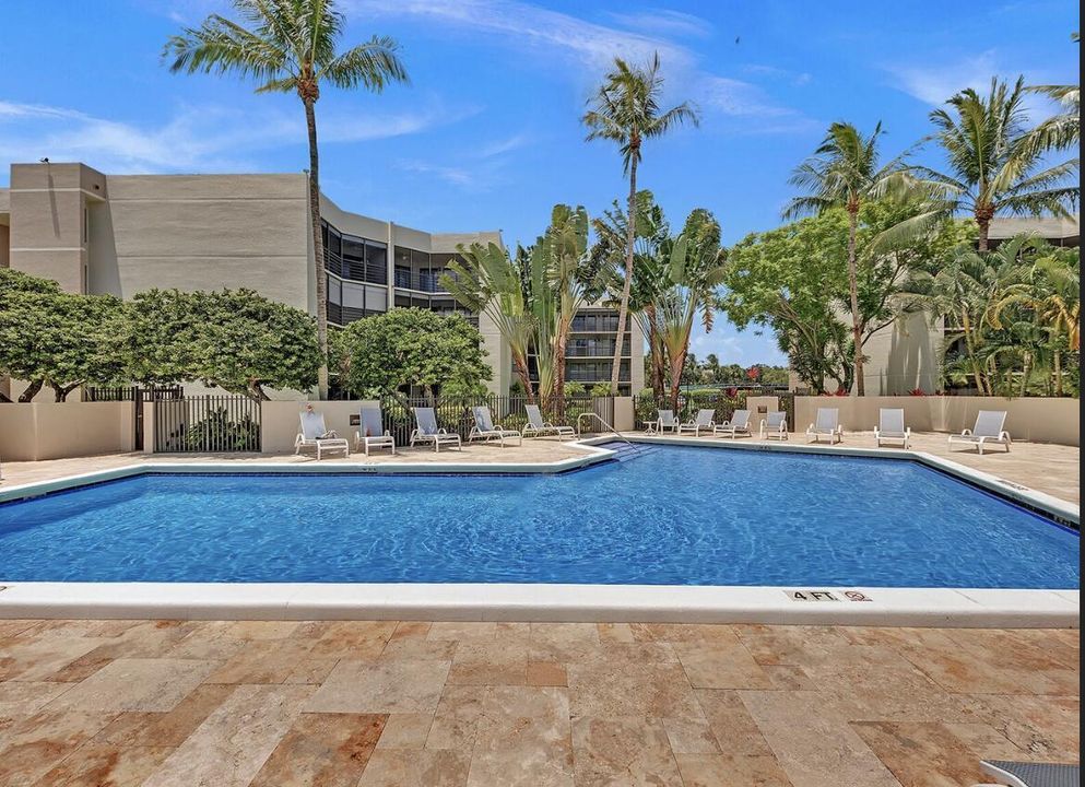 CRV HAS 4 COMM. POOLS (HEATED)
