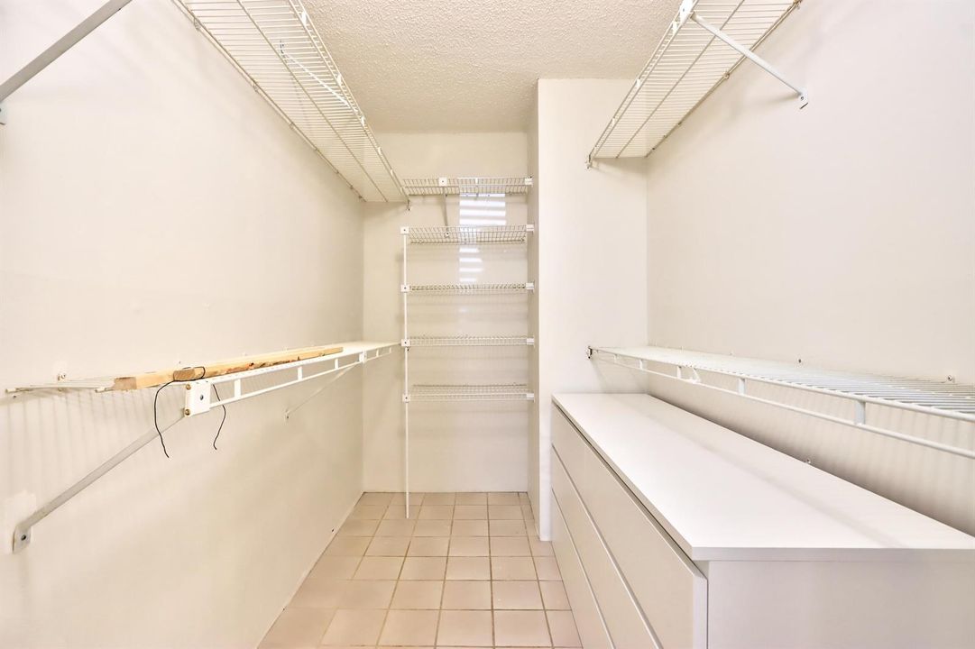 MASTER CLOSET