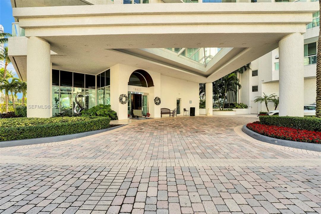 For Rent: $7,000 (2 beds, 2 baths, 1760 Square Feet)