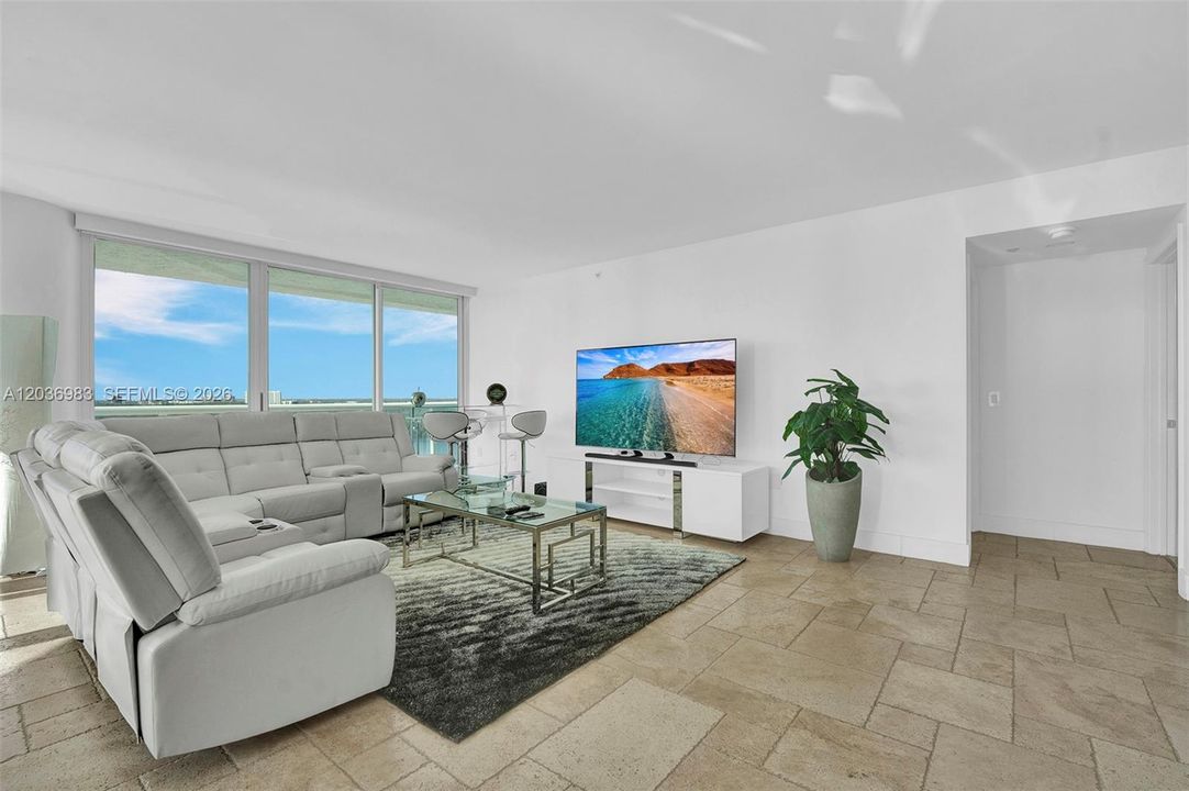 For Rent: $7,000 (2 beds, 2 baths, 1760 Square Feet)