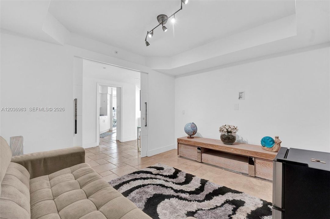 For Rent: $7,000 (2 beds, 2 baths, 1760 Square Feet)