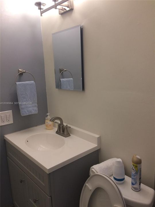 В аренду: $3,250 (3 спален, 2 ванн, 1338 Квадратных фут)