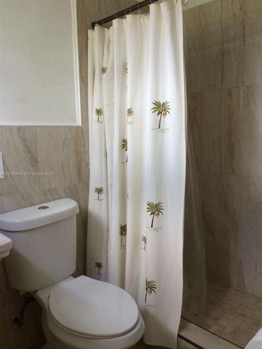 В аренду: $3,250 (3 спален, 2 ванн, 1338 Квадратных фут)