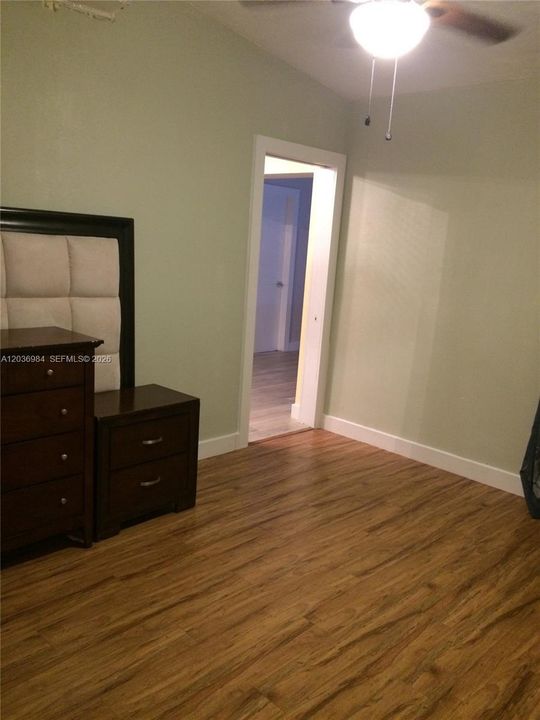 В аренду: $3,250 (3 спален, 2 ванн, 1338 Квадратных фут)