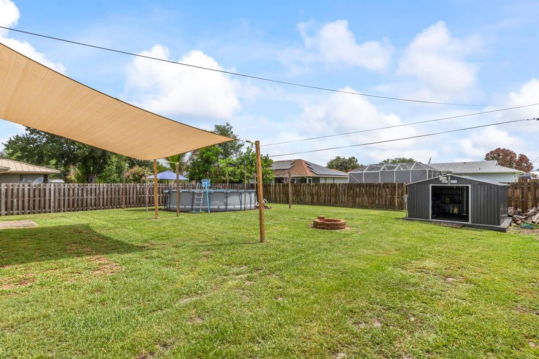 1833-SW_Cameo_Blvd_041