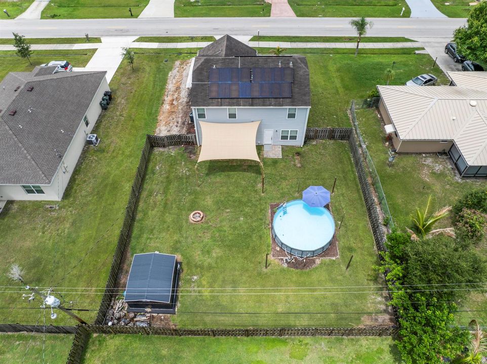 1833-SW_Cameo_Blvd_045