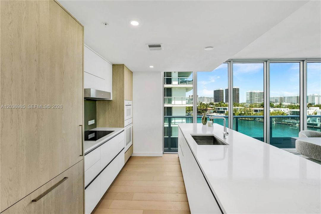 For Rent: $16,750 (4 beds, 4 baths, 2497 Square Feet)