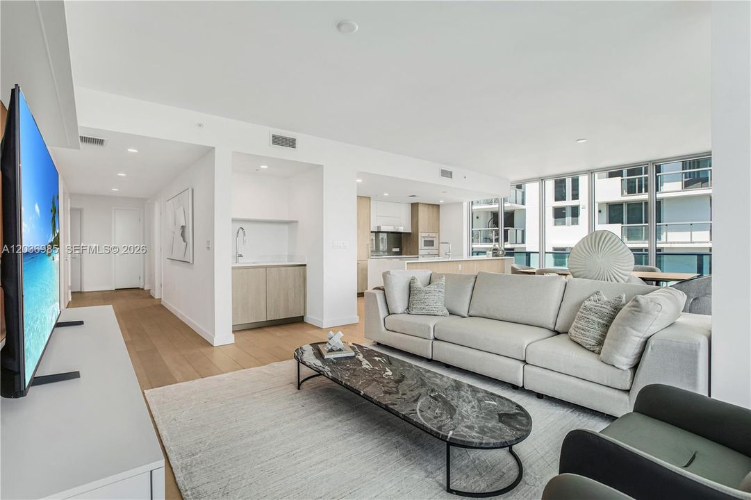 For Rent: $16,750 (4 beds, 4 baths, 2497 Square Feet)