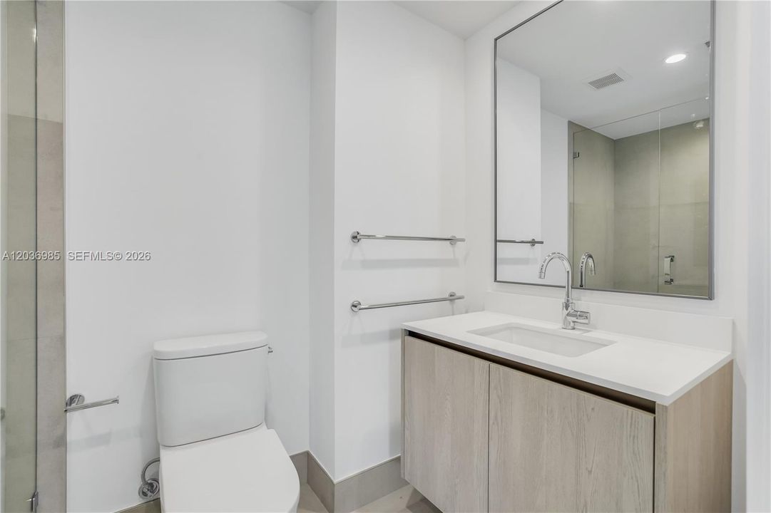 For Rent: $16,750 (4 beds, 4 baths, 2497 Square Feet)