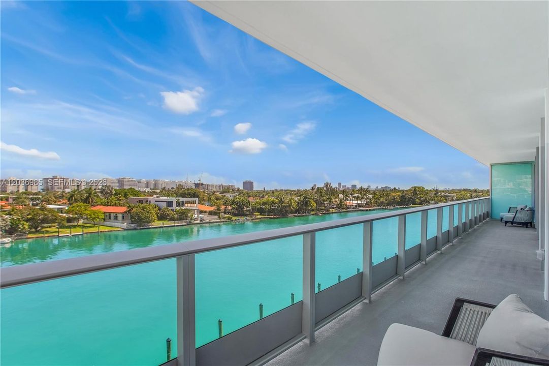 For Rent: $16,750 (4 beds, 4 baths, 2497 Square Feet)