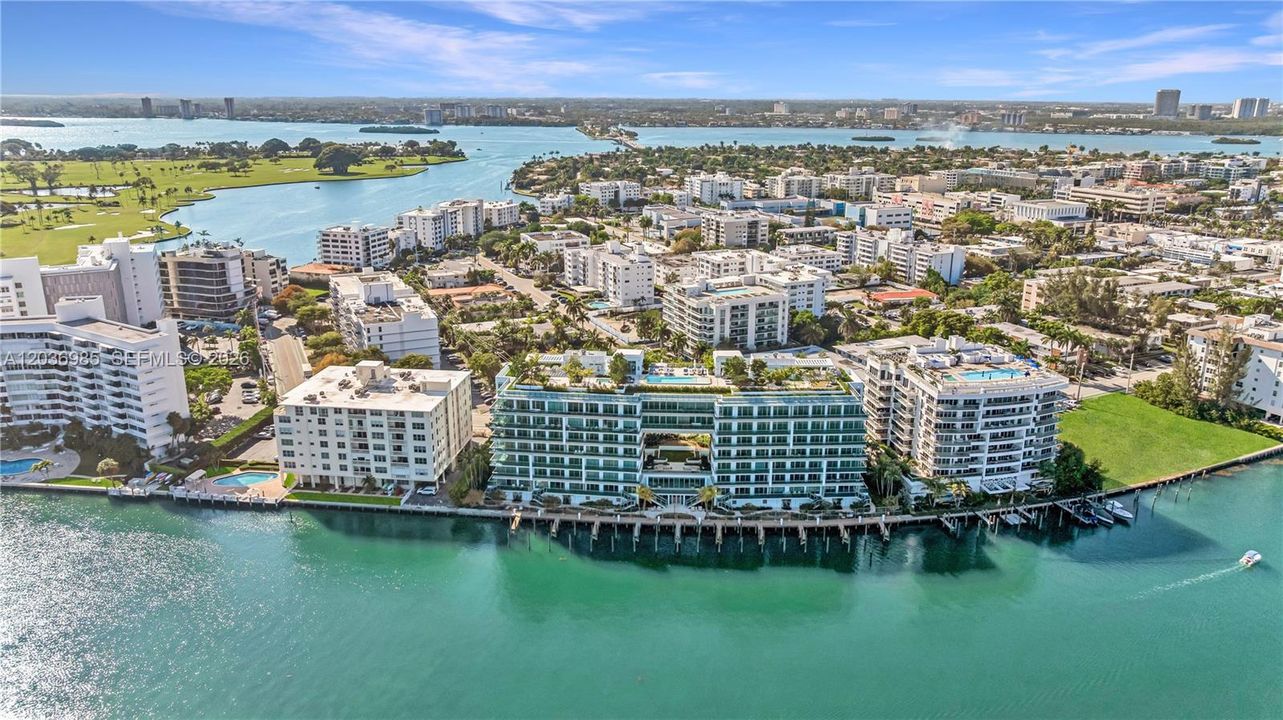 For Rent: $16,750 (4 beds, 4 baths, 2497 Square Feet)