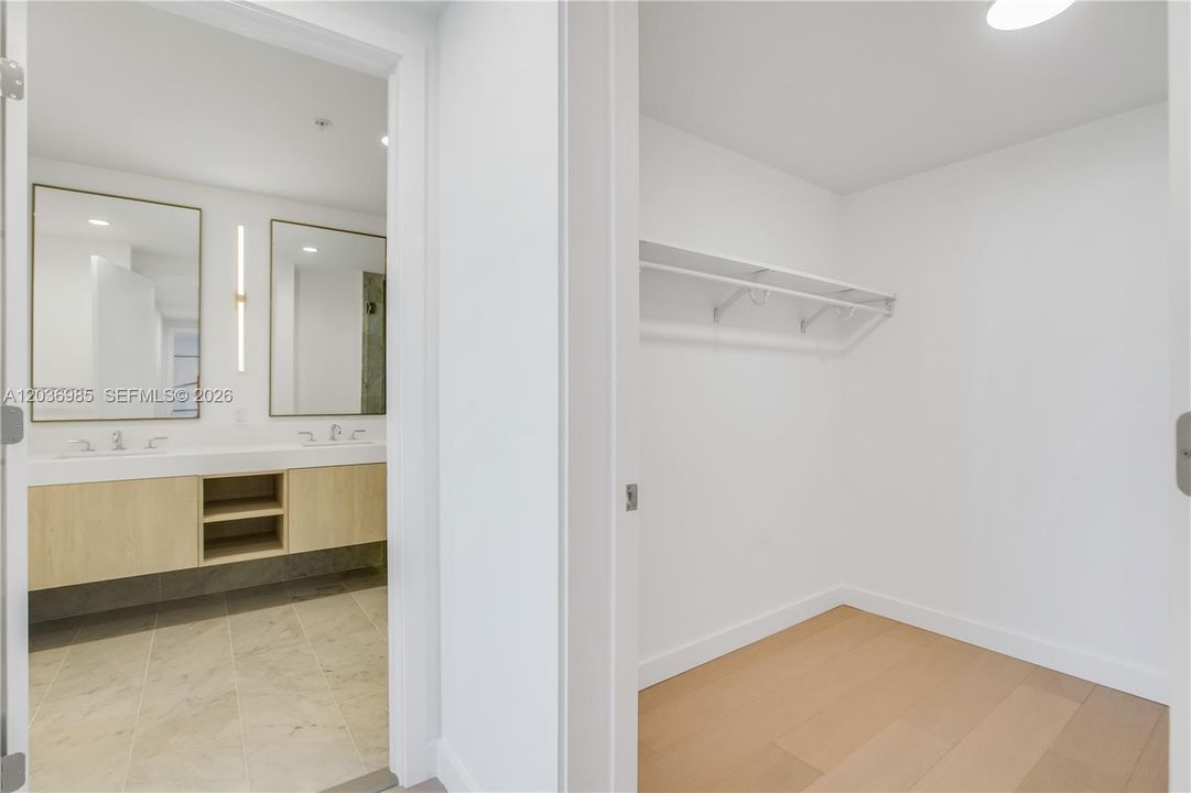 For Rent: $16,750 (4 beds, 4 baths, 2497 Square Feet)