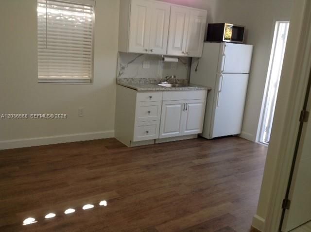 For Rent: $1,200 (0 beds, 1 baths, 0 Square Feet)
