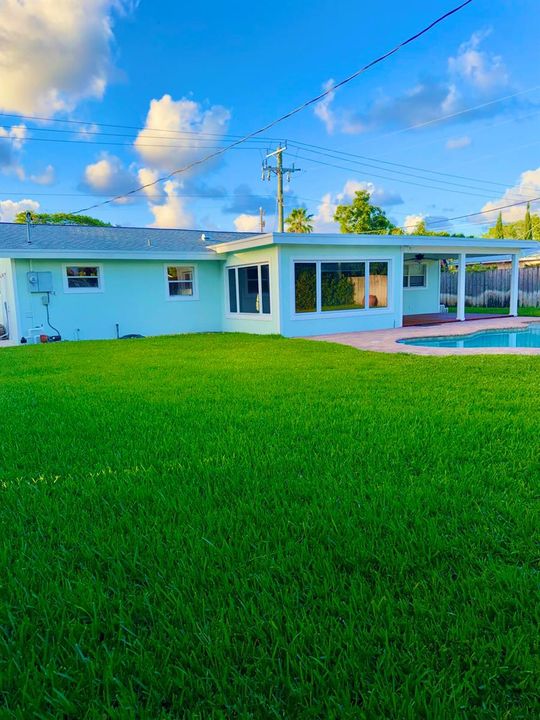 Fenced Yard