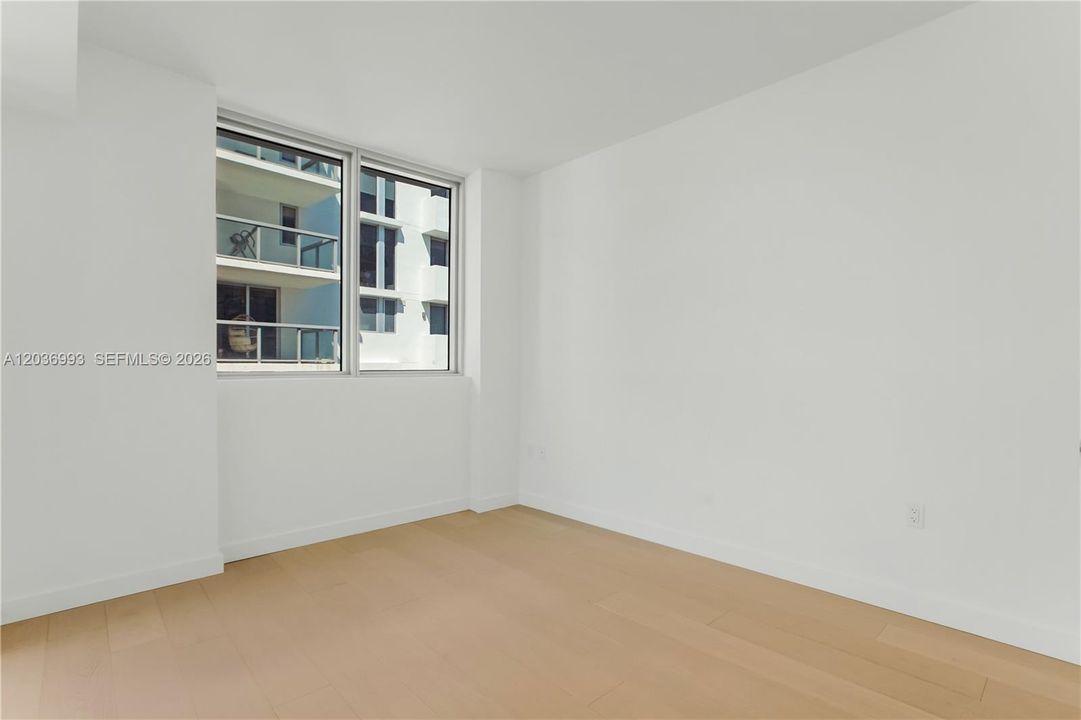 For Rent: $13,500 (3 beds, 3 baths, 2068 Square Feet)