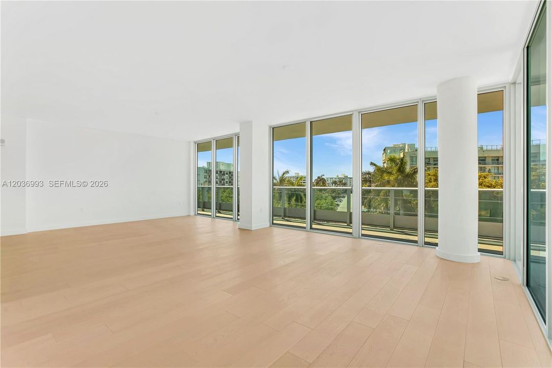 For Rent: $13,500 (3 beds, 3 baths, 2068 Square Feet)