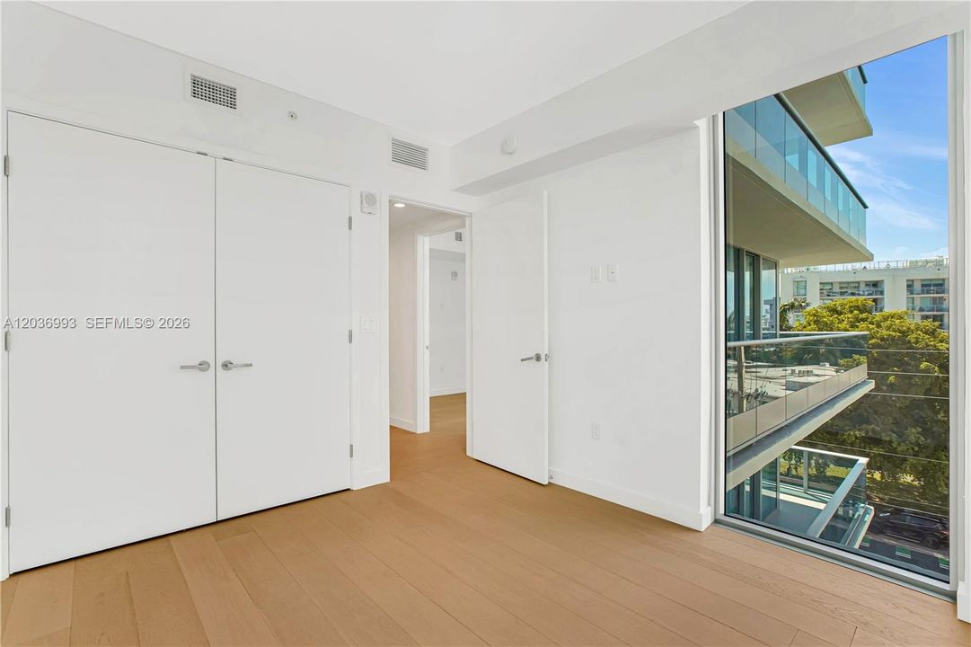 For Rent: $13,500 (3 beds, 3 baths, 2068 Square Feet)