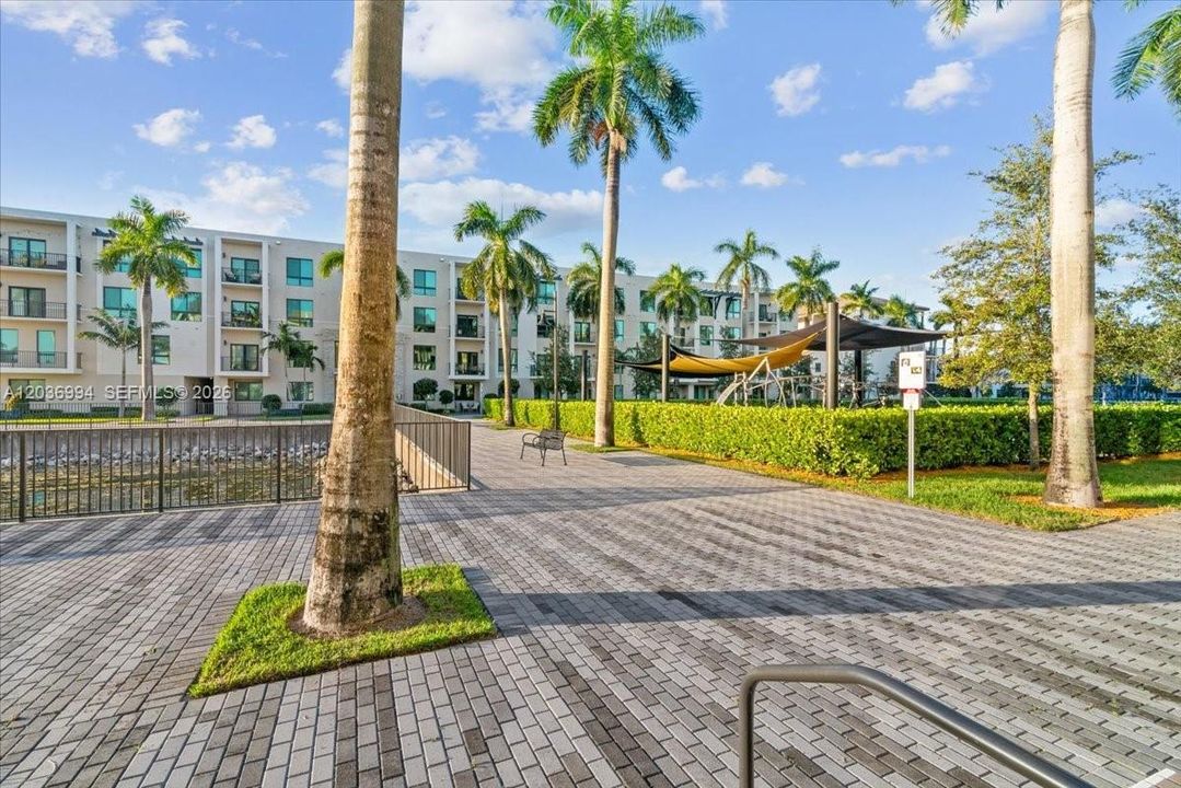 En Venta: $505,000 (2 camas, 2 baños, 1129 Pies cuadrados)