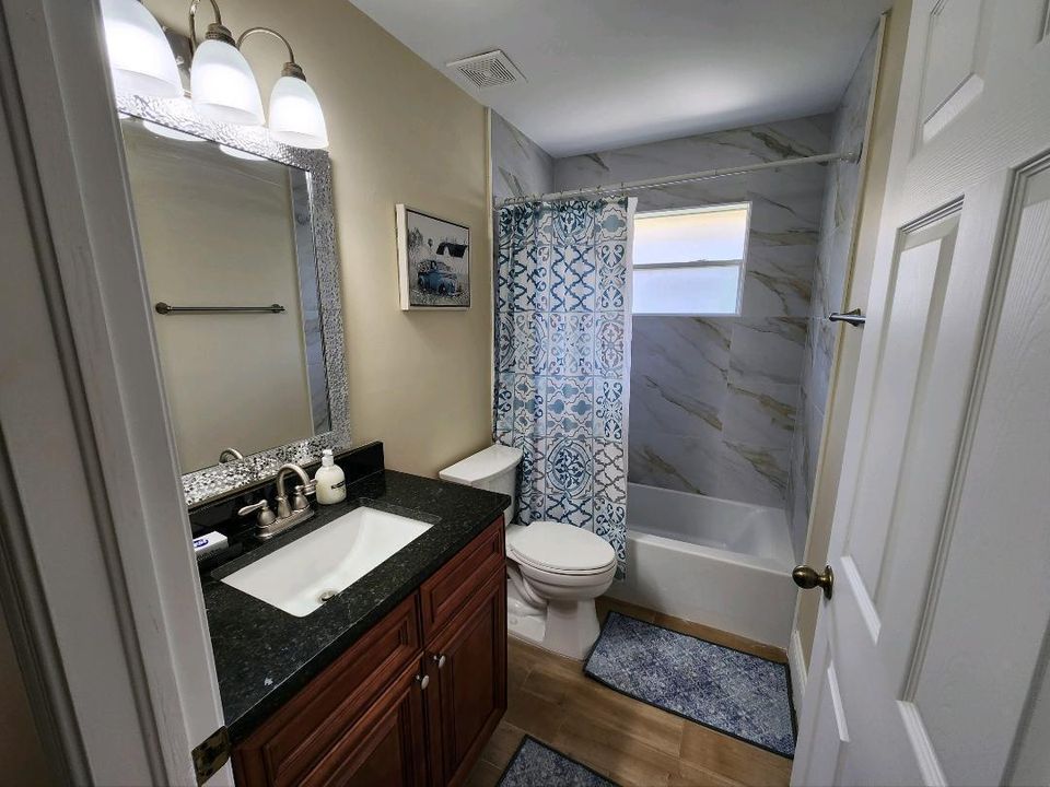 Bathroom2