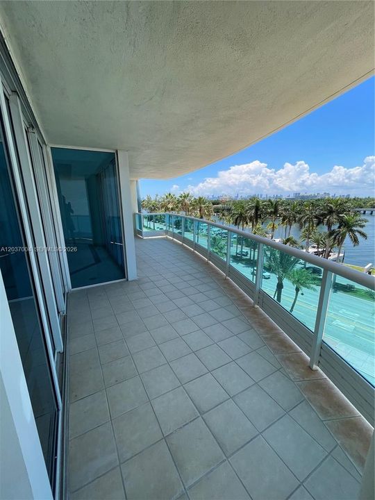 For Rent: $10,200 (3 beds, 2 baths, 1860 Square Feet)
