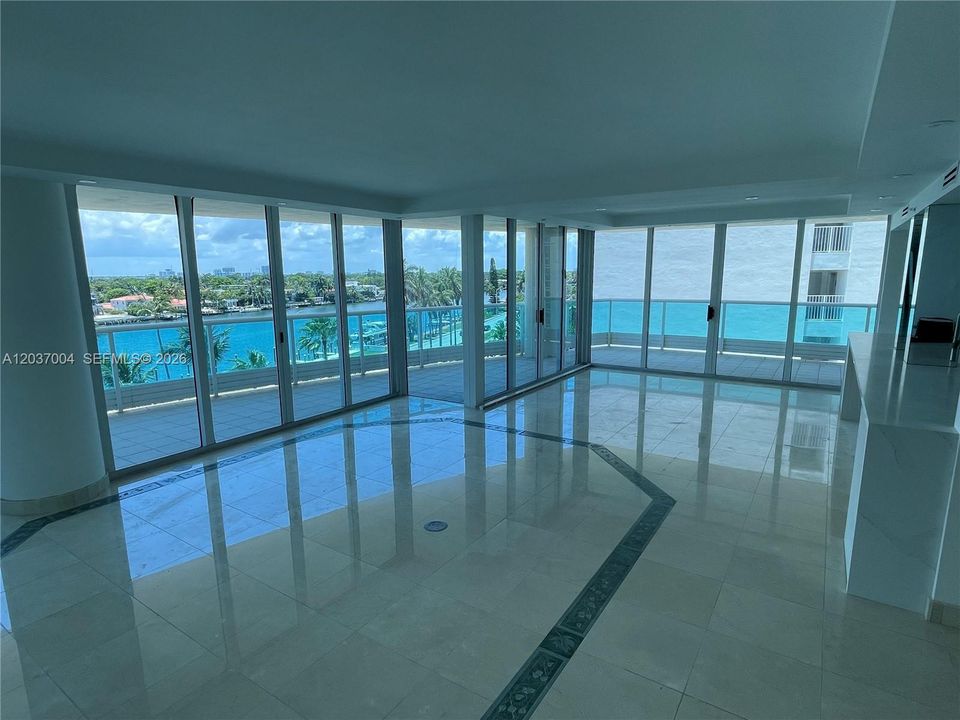 For Rent: $10,200 (3 beds, 2 baths, 1860 Square Feet)