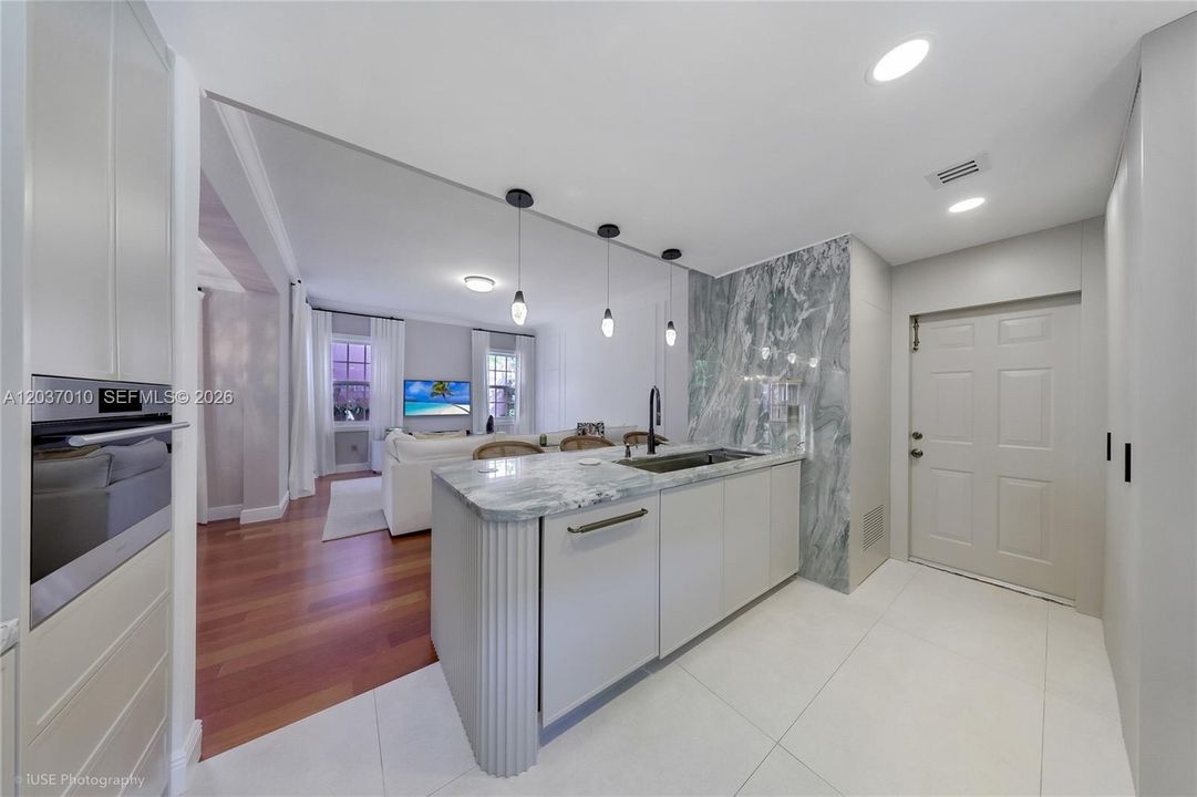 For Sale: $1,950,000 (3 beds, 3 baths, 2343 Square Feet)
