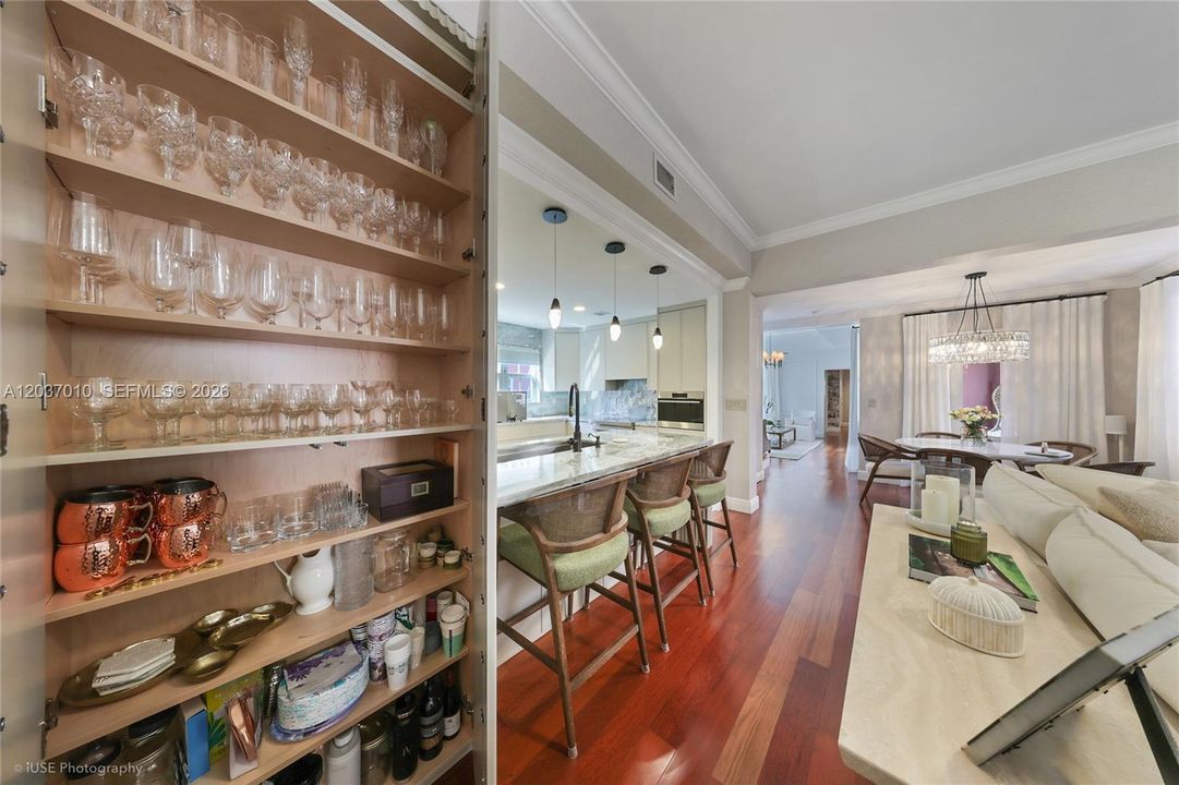 For Sale: $1,950,000 (3 beds, 3 baths, 2343 Square Feet)