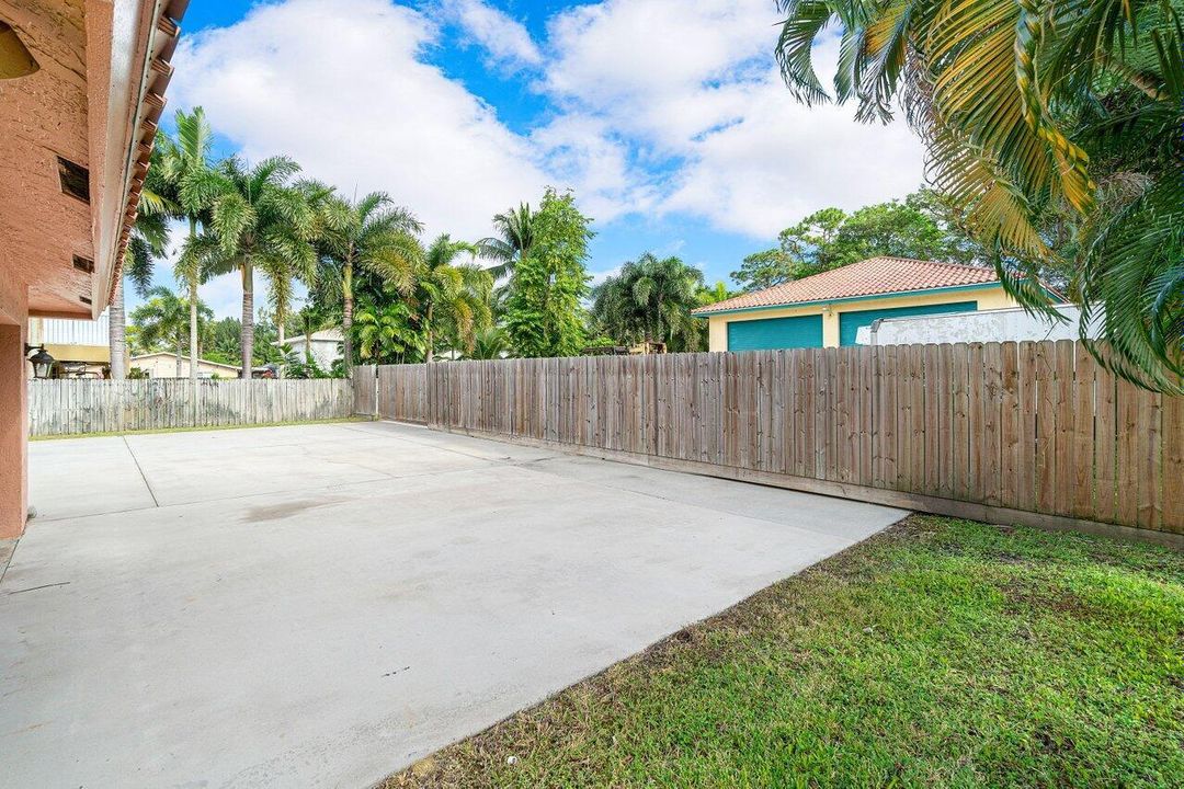 022-55921stRoad-LakeWorth-FL-33467-SMALL