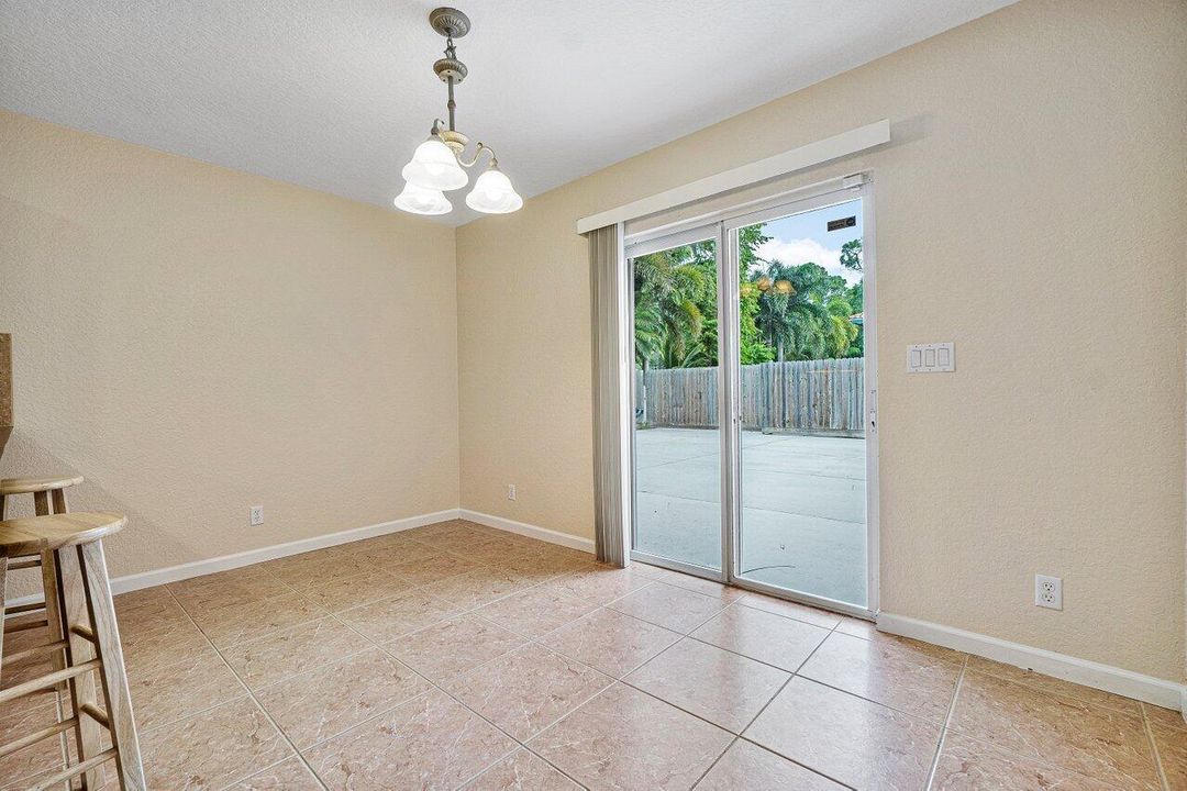 010-55921stRoad-LakeWorth-FL-33467-SMALL