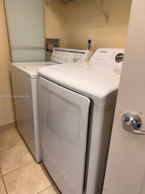 В аренду: $9,500 (3 спален, 3 ванн, 2130 Квадратных фут)