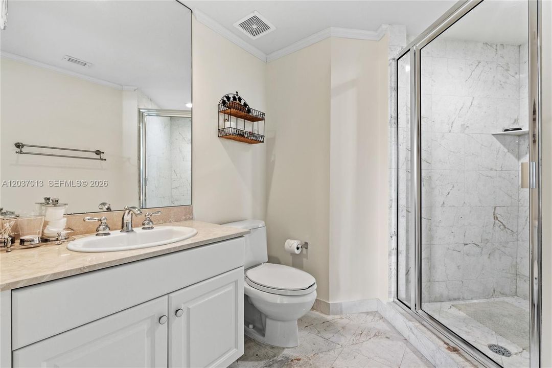 В аренду: $9,500 (3 спален, 3 ванн, 2130 Квадратных фут)