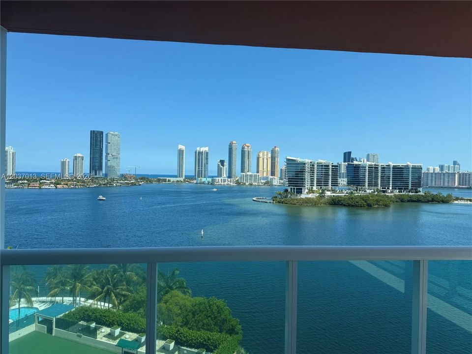 В аренду: $9,500 (3 спален, 3 ванн, 2130 Квадратных фут)