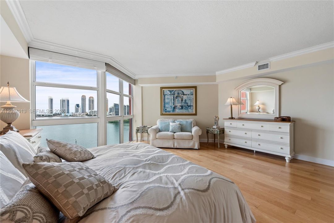 В аренду: $9,500 (3 спален, 3 ванн, 2130 Квадратных фут)