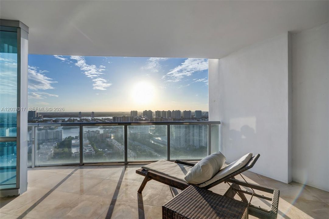 2nd /3rd BR Shared Balcony/ West - Sunset