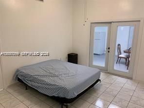 For Rent: $2,000 (2 beds, 1 baths, 1365 Square Feet)
