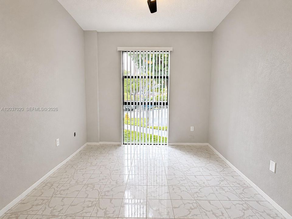 2nd Bedroom