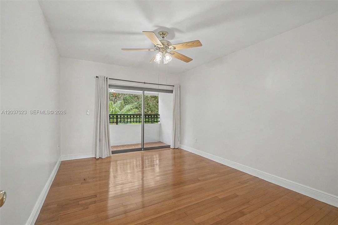 For Sale: $2,250,000 (4 beds, 3 baths, 2800 Square Feet)