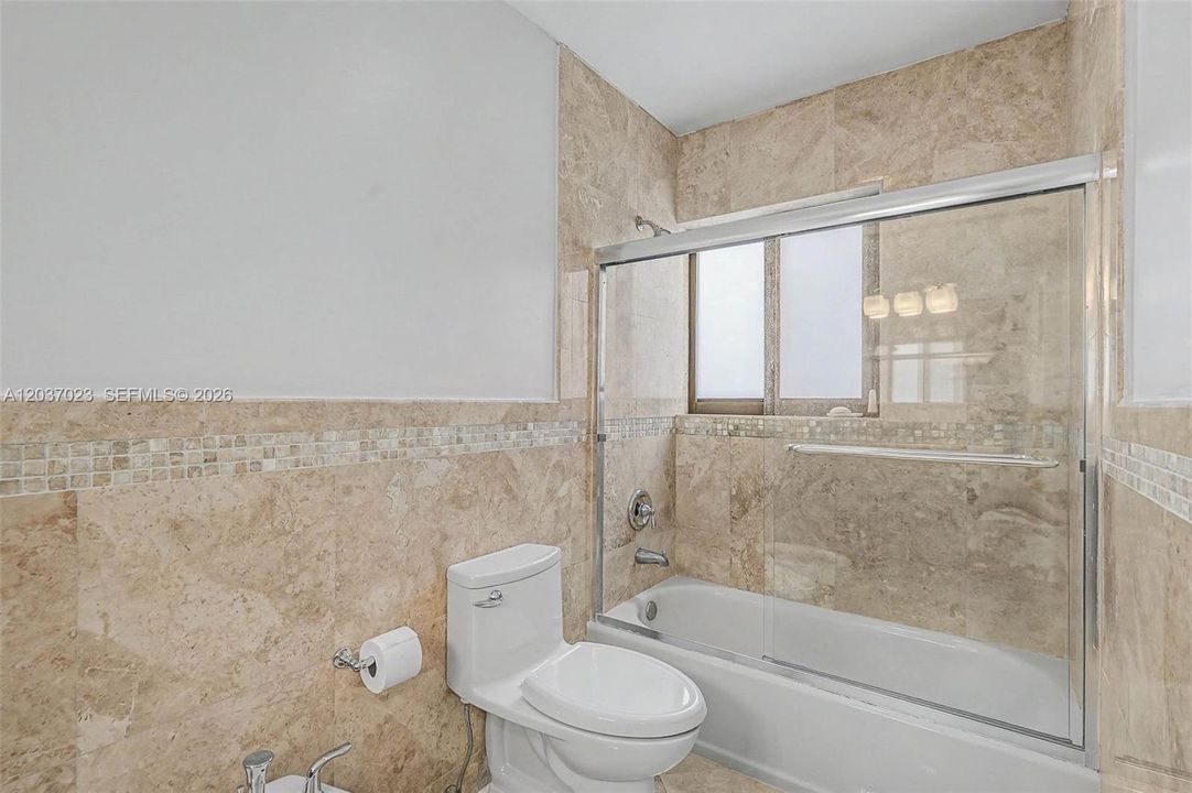 For Sale: $2,250,000 (4 beds, 3 baths, 2800 Square Feet)