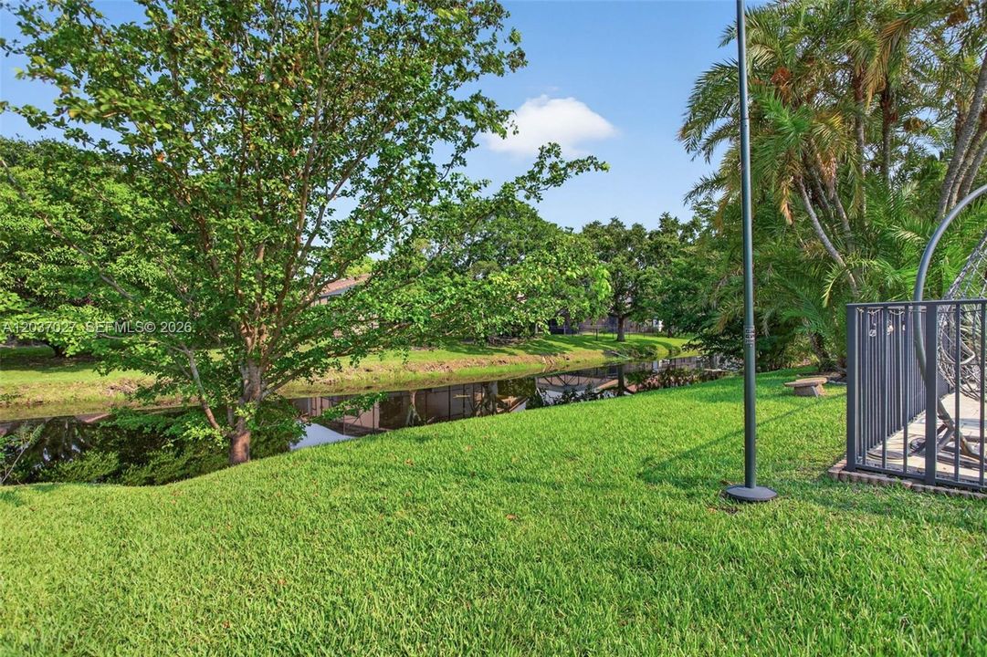 Active With Contract: $999,900 (4 beds, 3 baths, 2664 Square Feet)