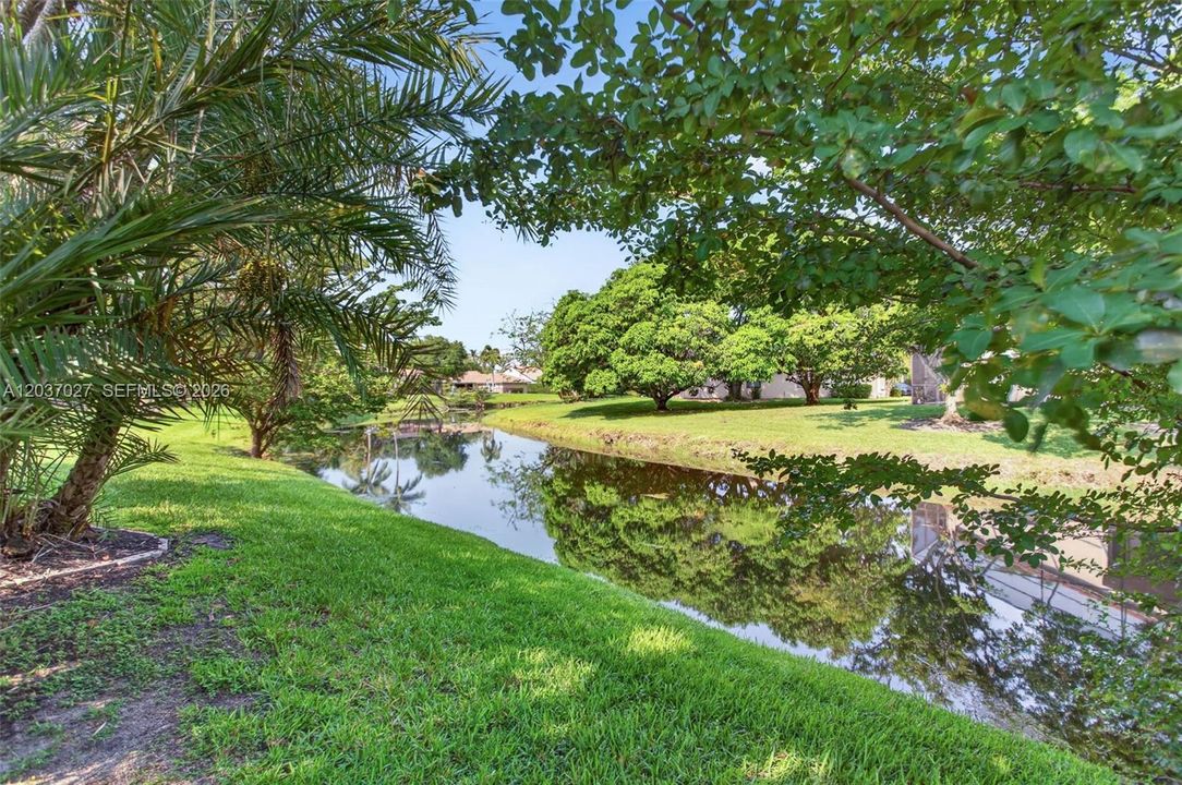 Active With Contract: $999,900 (4 beds, 3 baths, 2664 Square Feet)