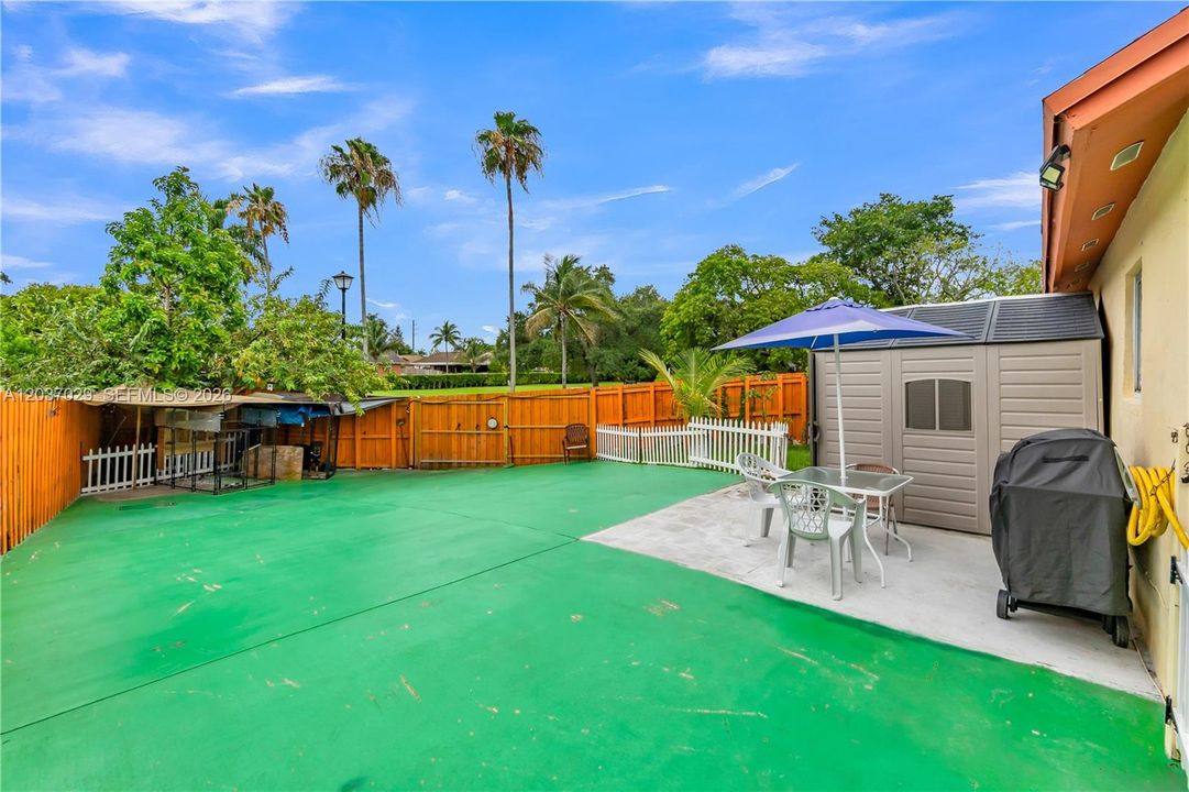 For Sale: $499,900 (3 beds, 2 baths, 1191 Square Feet)
