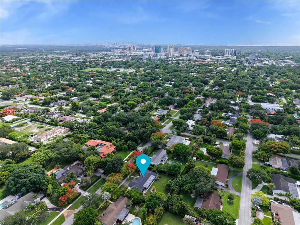 На продажу: $1,299,900 (3 спален, 2 ванн, 1999 Квадратных фут)