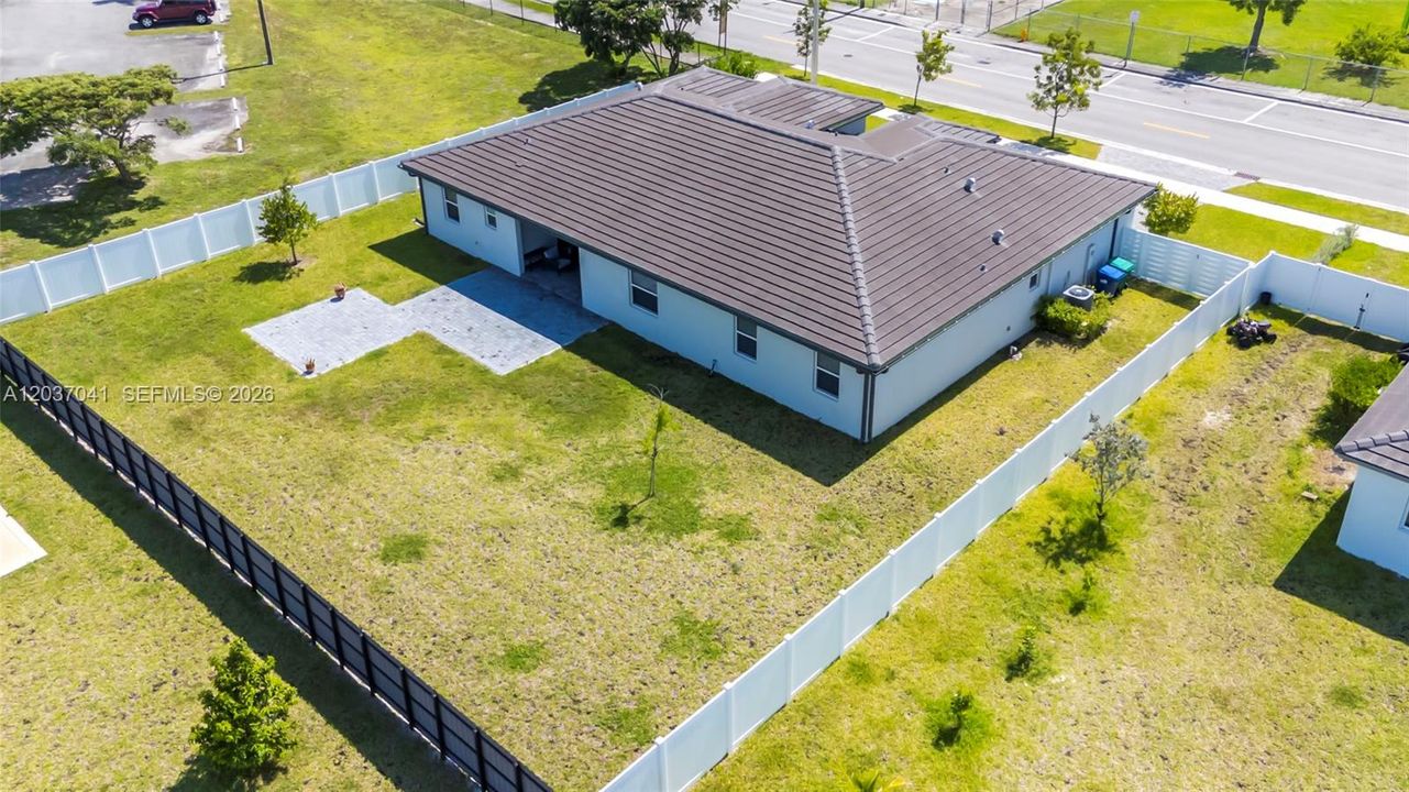 En Venta: $850,000 (5 camas, 4 baños, 2838 Pies cuadrados)
