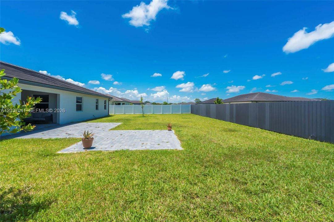 En Venta: $850,000 (5 camas, 4 baños, 2838 Pies cuadrados)