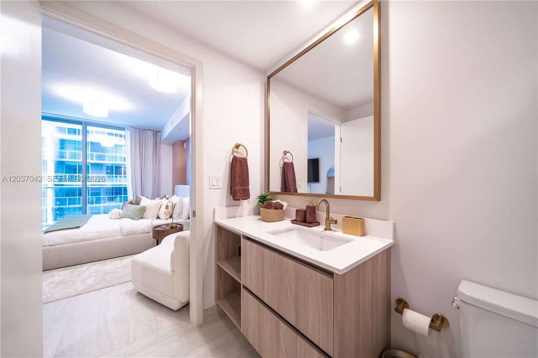 For Rent: $5,000 (0 beds, 1 baths, 542 Square Feet)
