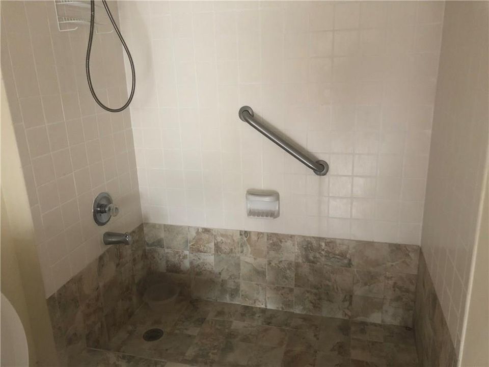 WALK IN SHOWER